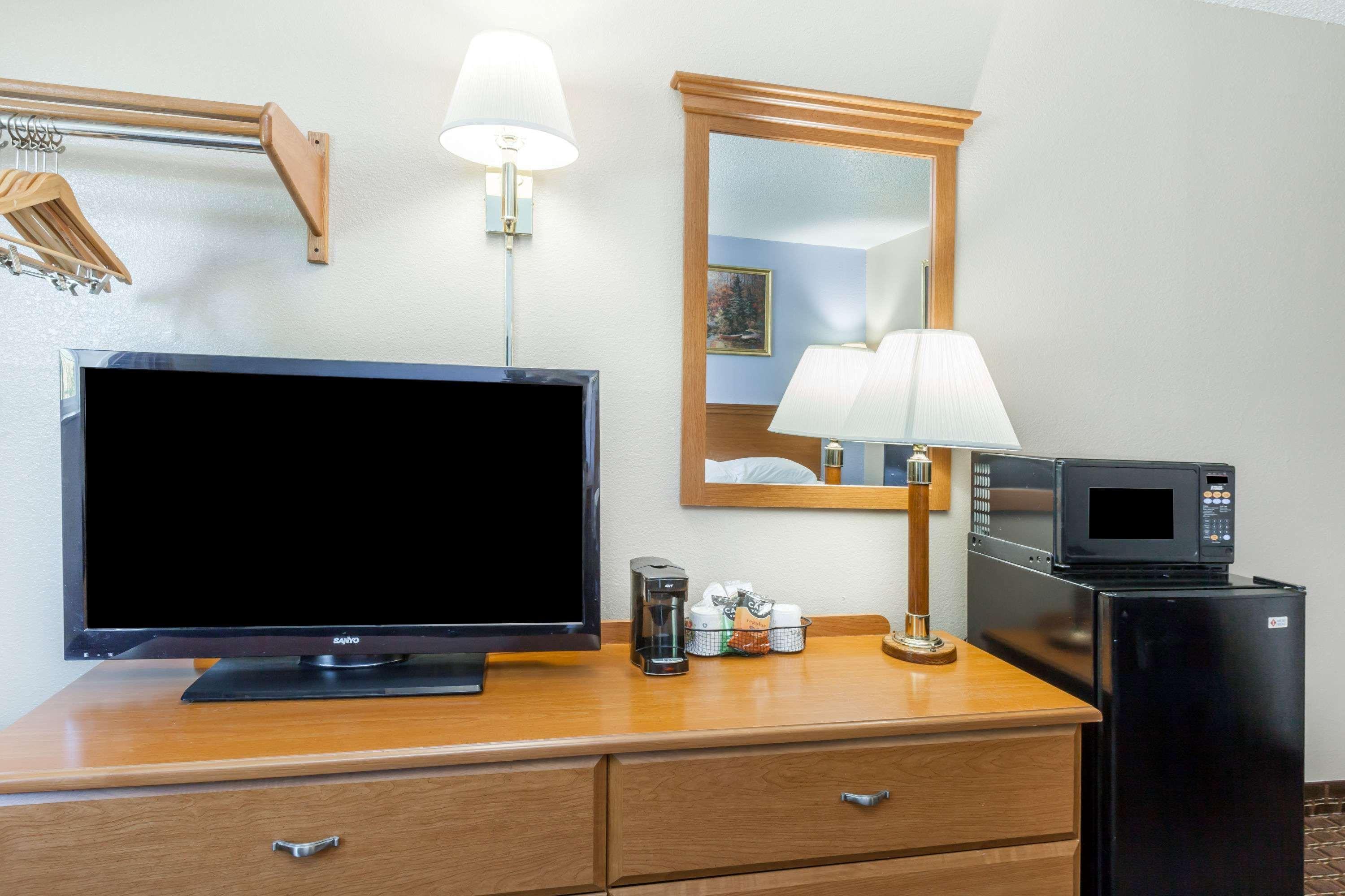 Super 8 By Wyndham Johnstown/Gloversville Εξωτερικό φωτογραφία