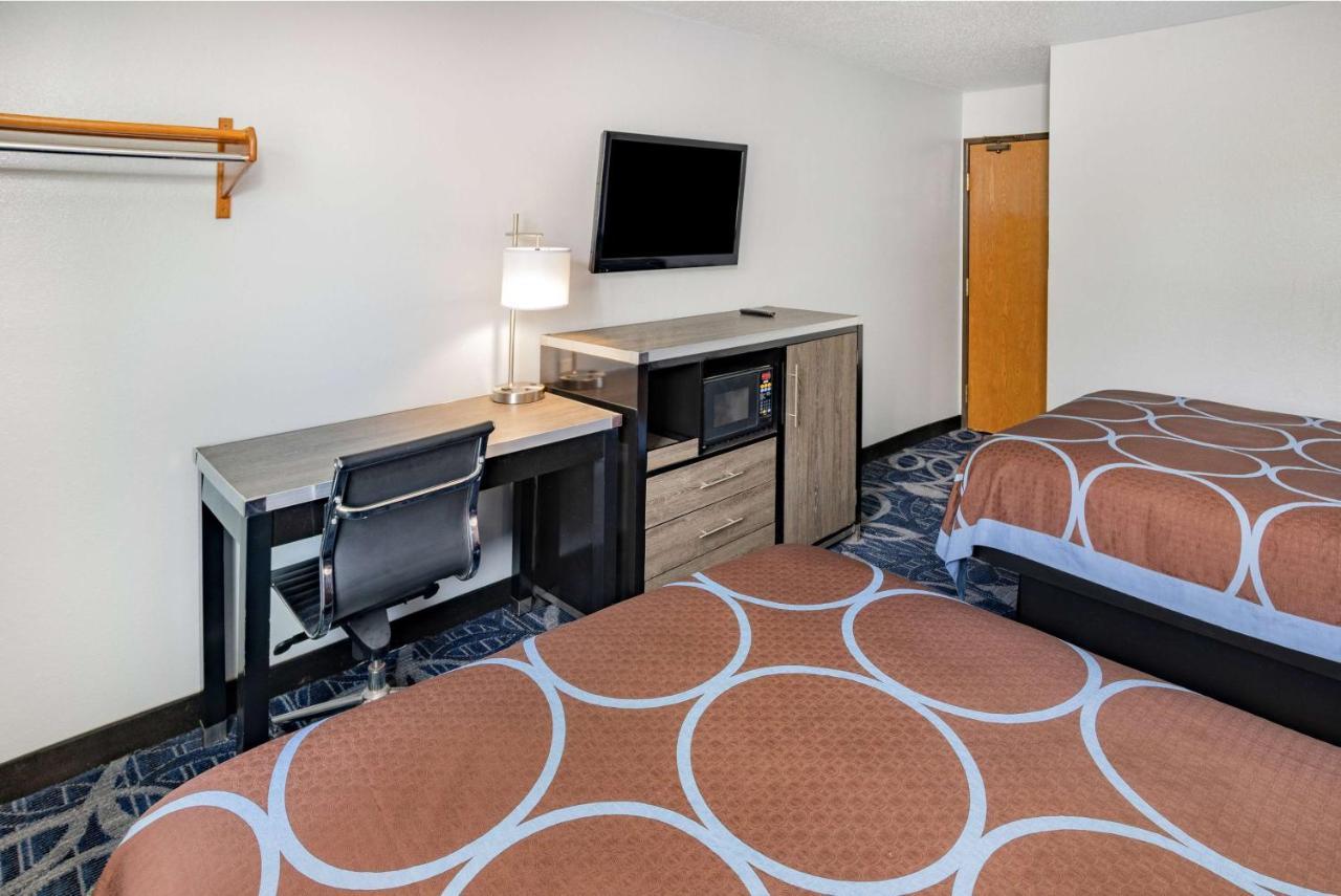 Super 8 By Wyndham Johnstown/Gloversville Εξωτερικό φωτογραφία