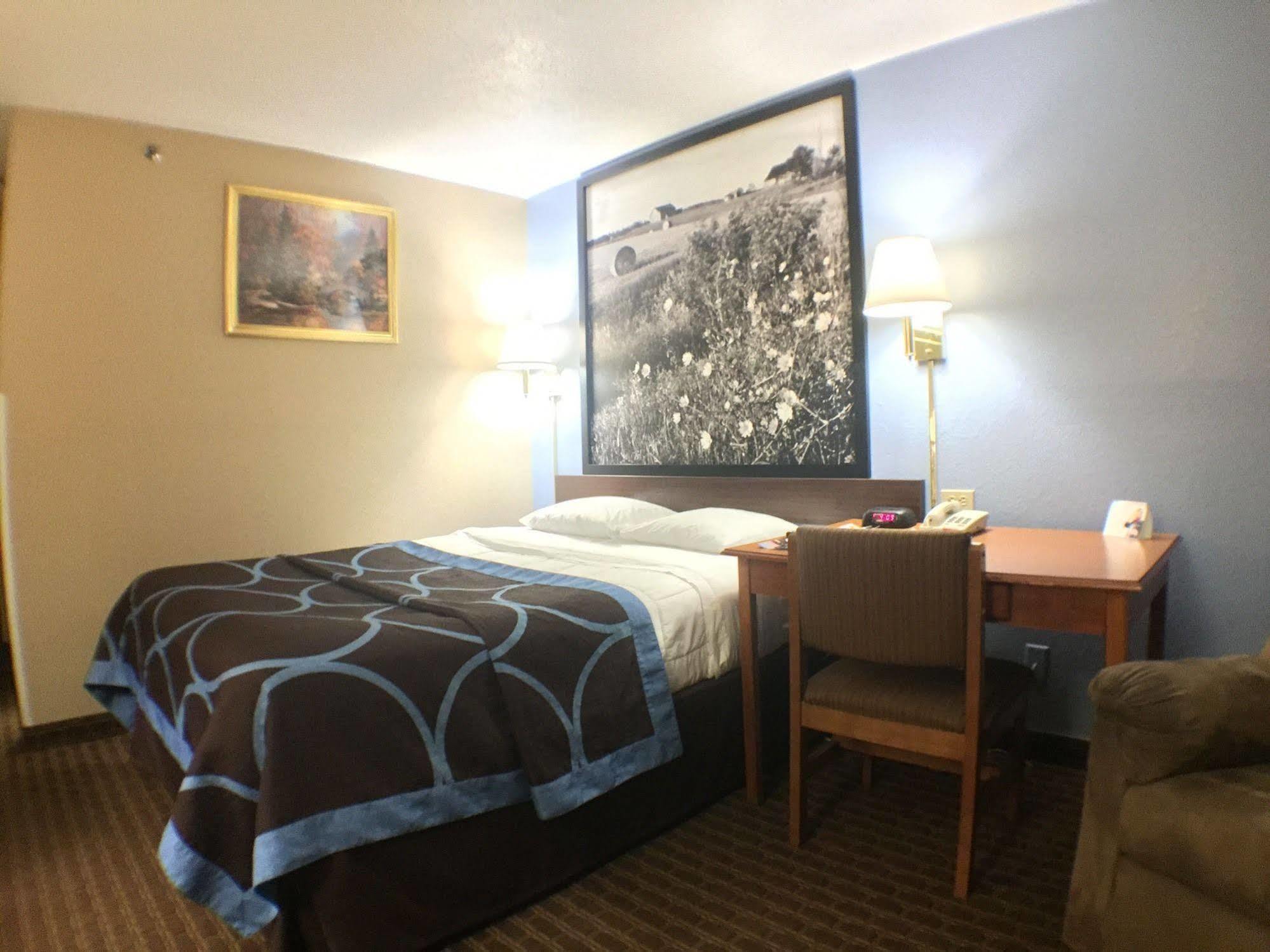 Super 8 By Wyndham Johnstown/Gloversville Εξωτερικό φωτογραφία